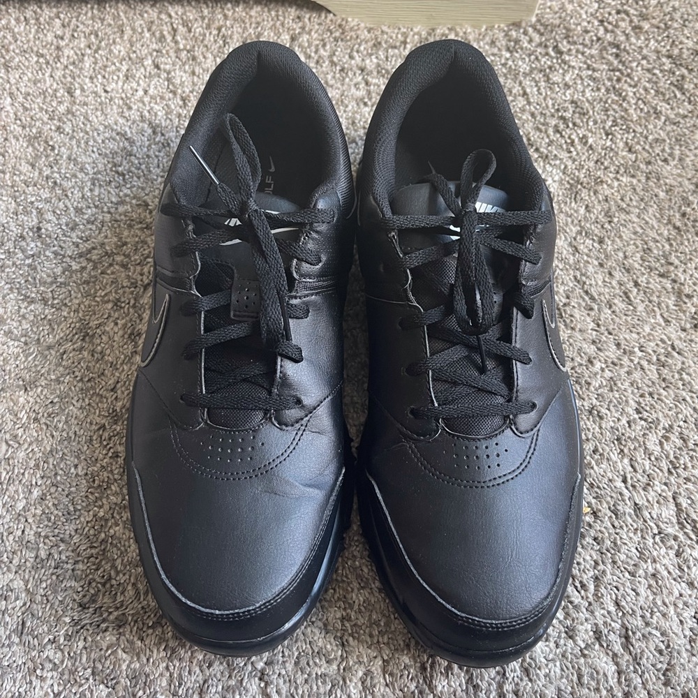 Nike durasport 4 men’s golf shoes size 12